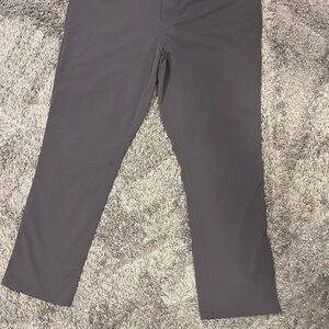 Kirkland Signature Men's Gray 5-pocket Pants